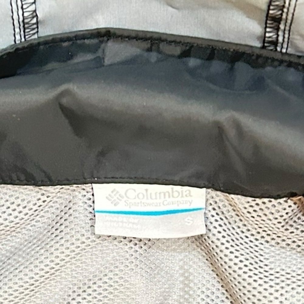 Columbia Black hooded rain nylon windbreaker zip up Jacket zip pockets small - Picture 8 of 9